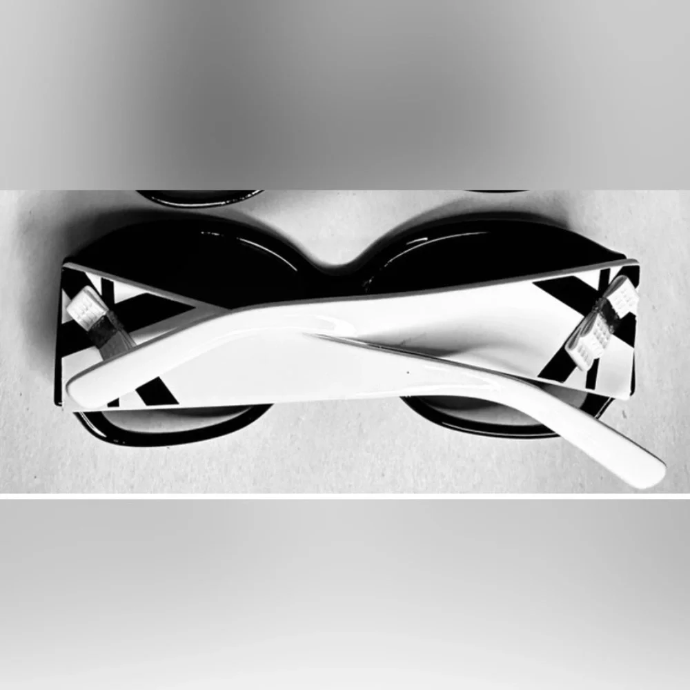 Versace Inspired Sunglasses - Picture 2 of 2